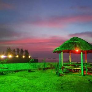 Star Inn Beachfront Resort
